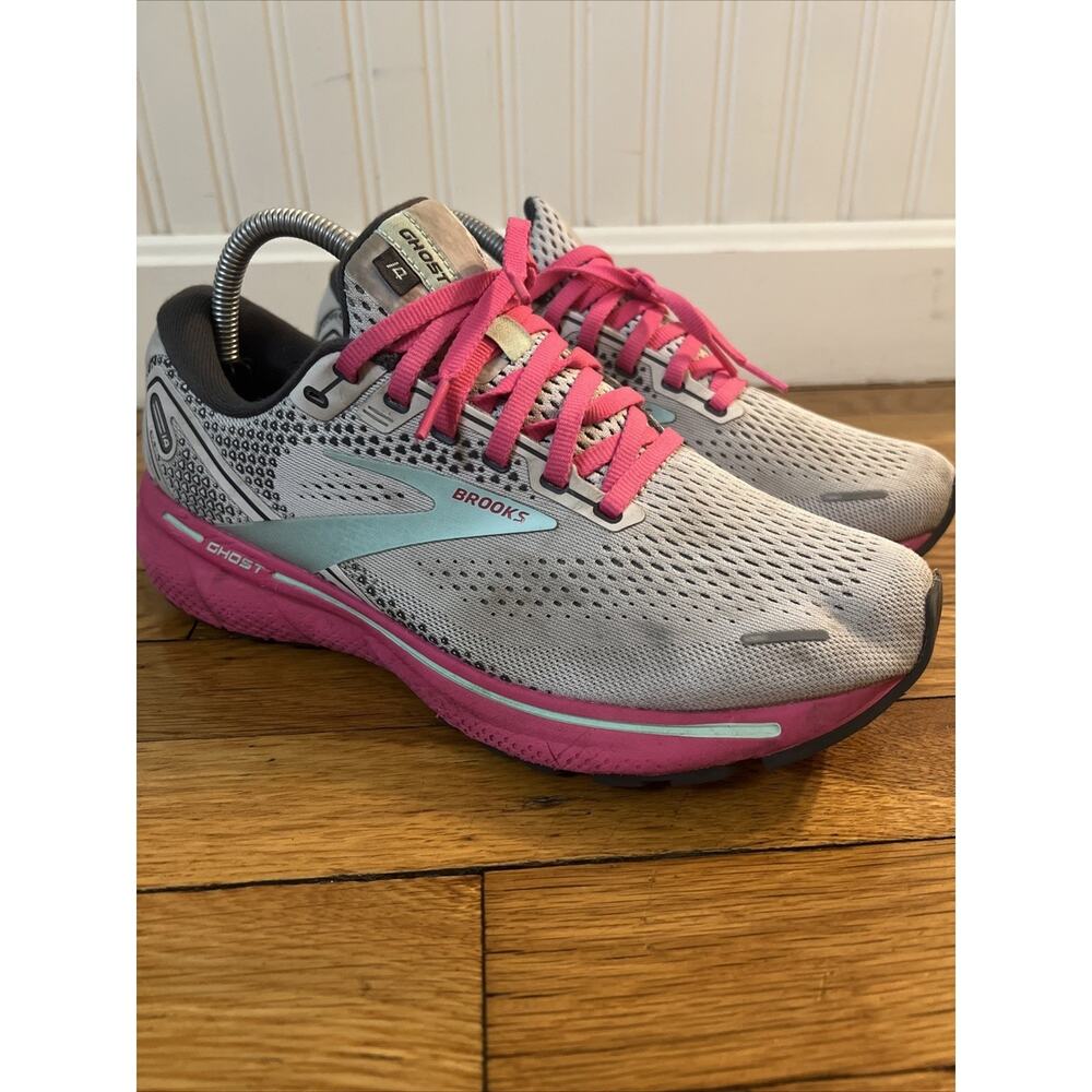 Brooks Ghost 14 Women's Size 10.5 B (Medium) Running Shoes Gray Pink Yucca